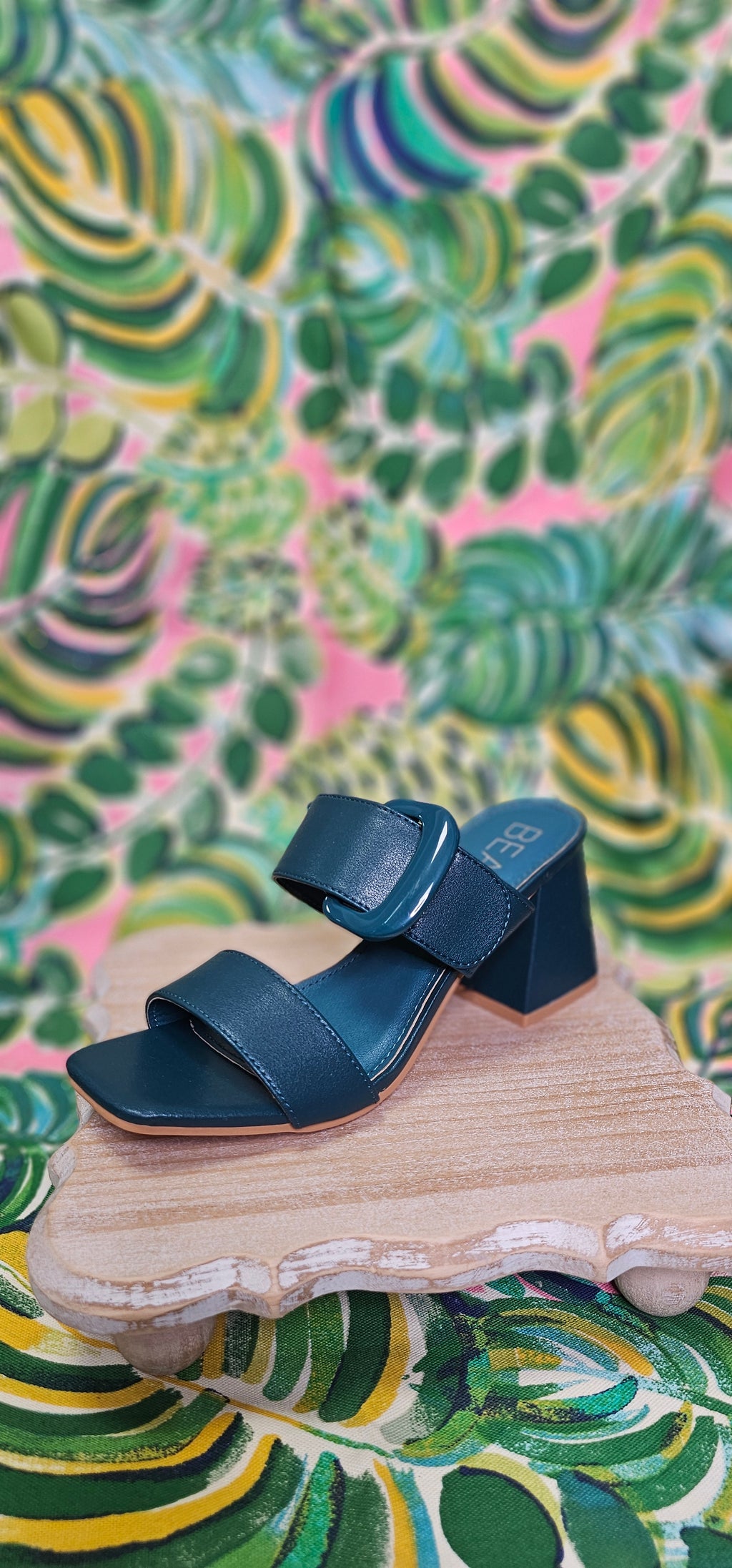 MAT Sally Sandal