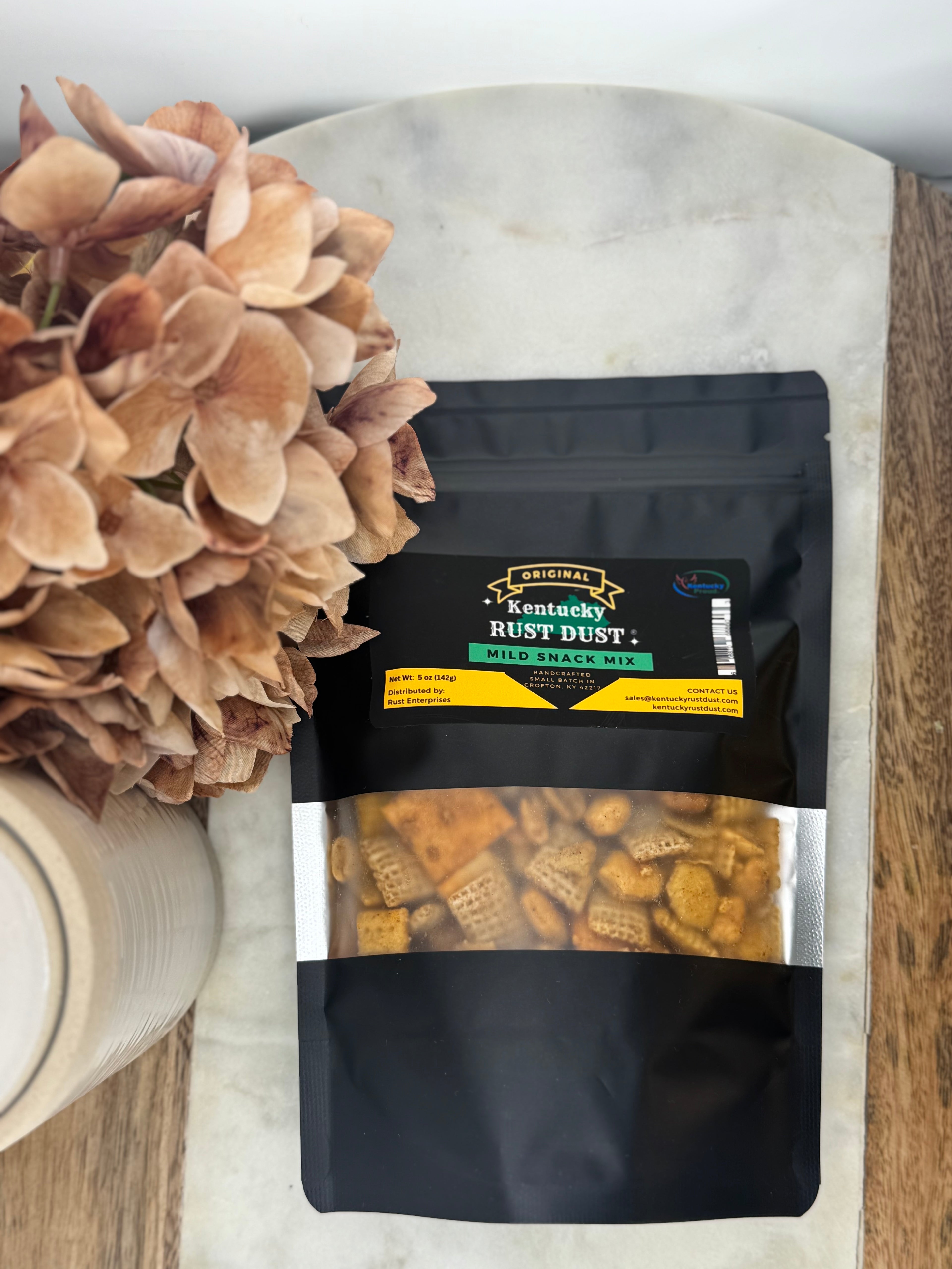 Kentucky Rust Dust Snack Mix