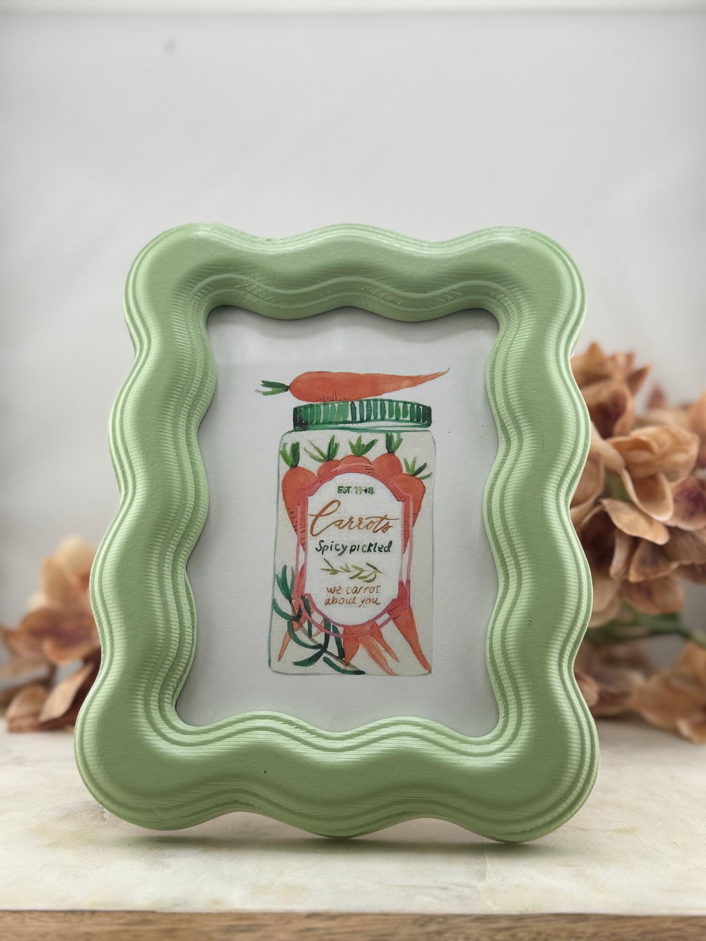 TC Wavy Wood Frame