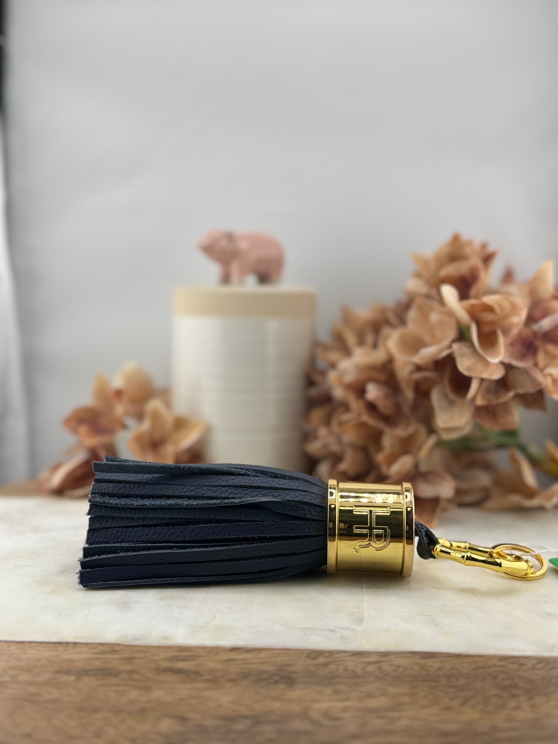 HR Octopus Tassels