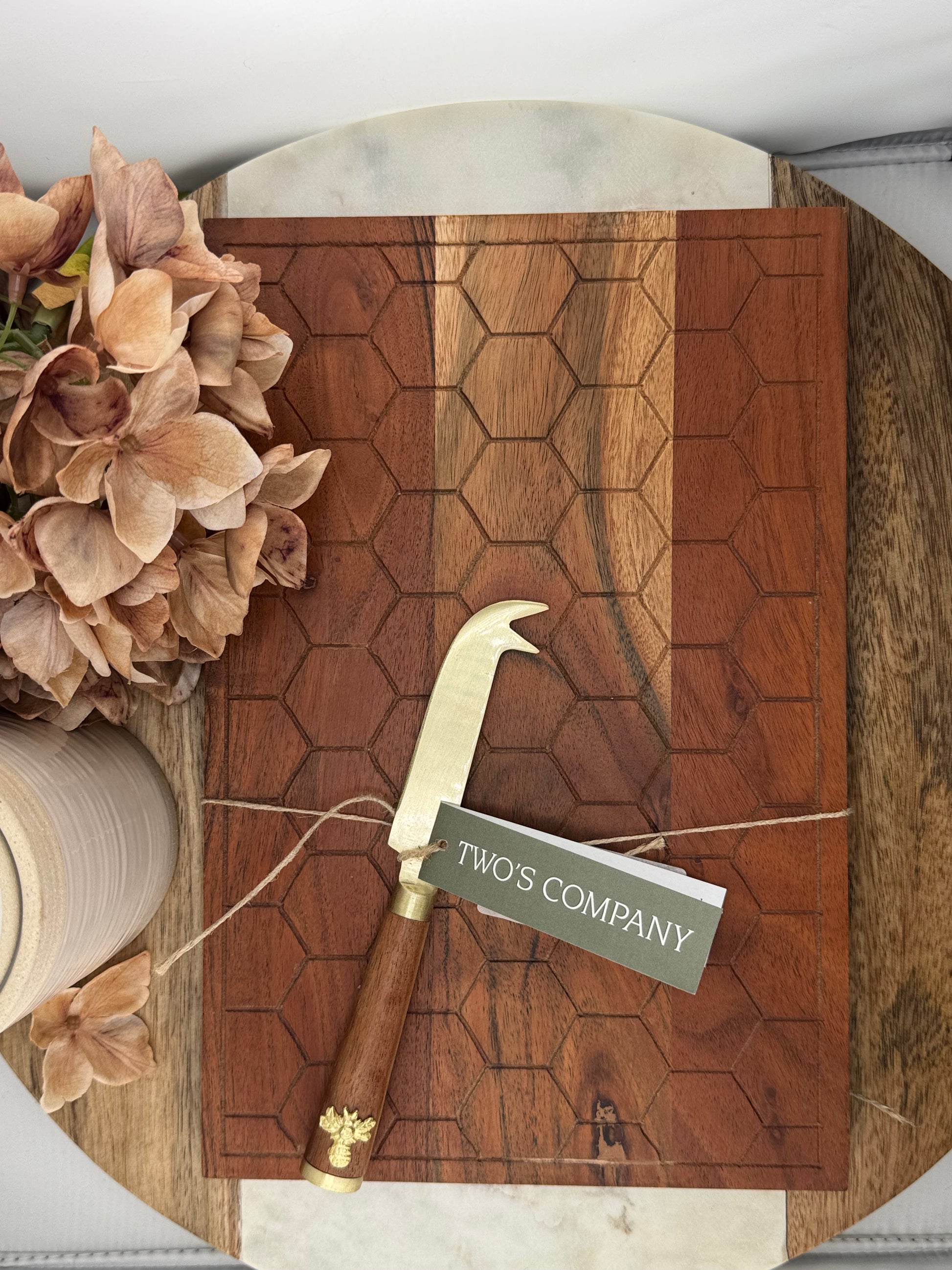 Two's Company Golden Bee 2pc Serving Set