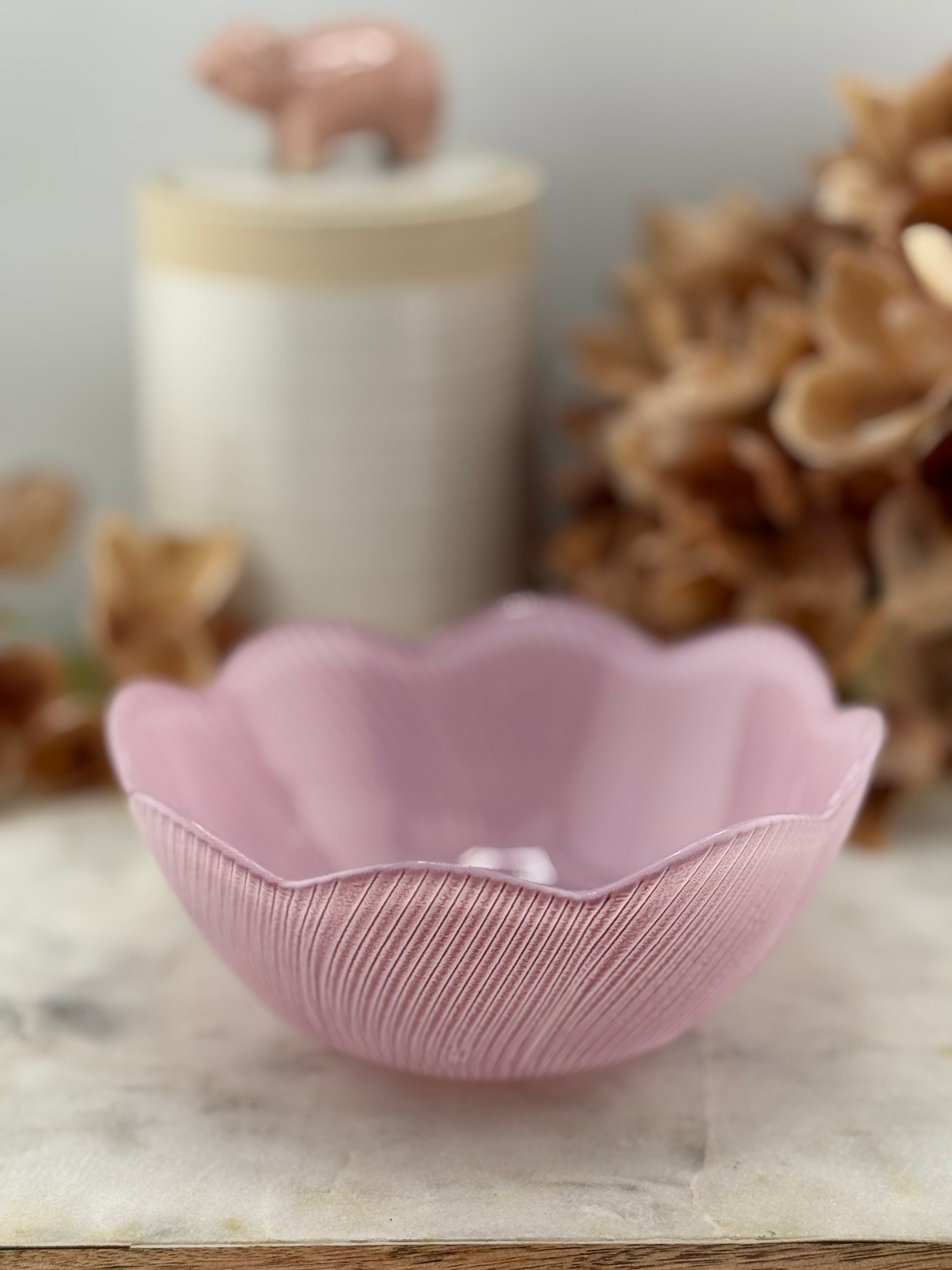 HZ Glass Scalloped Plates