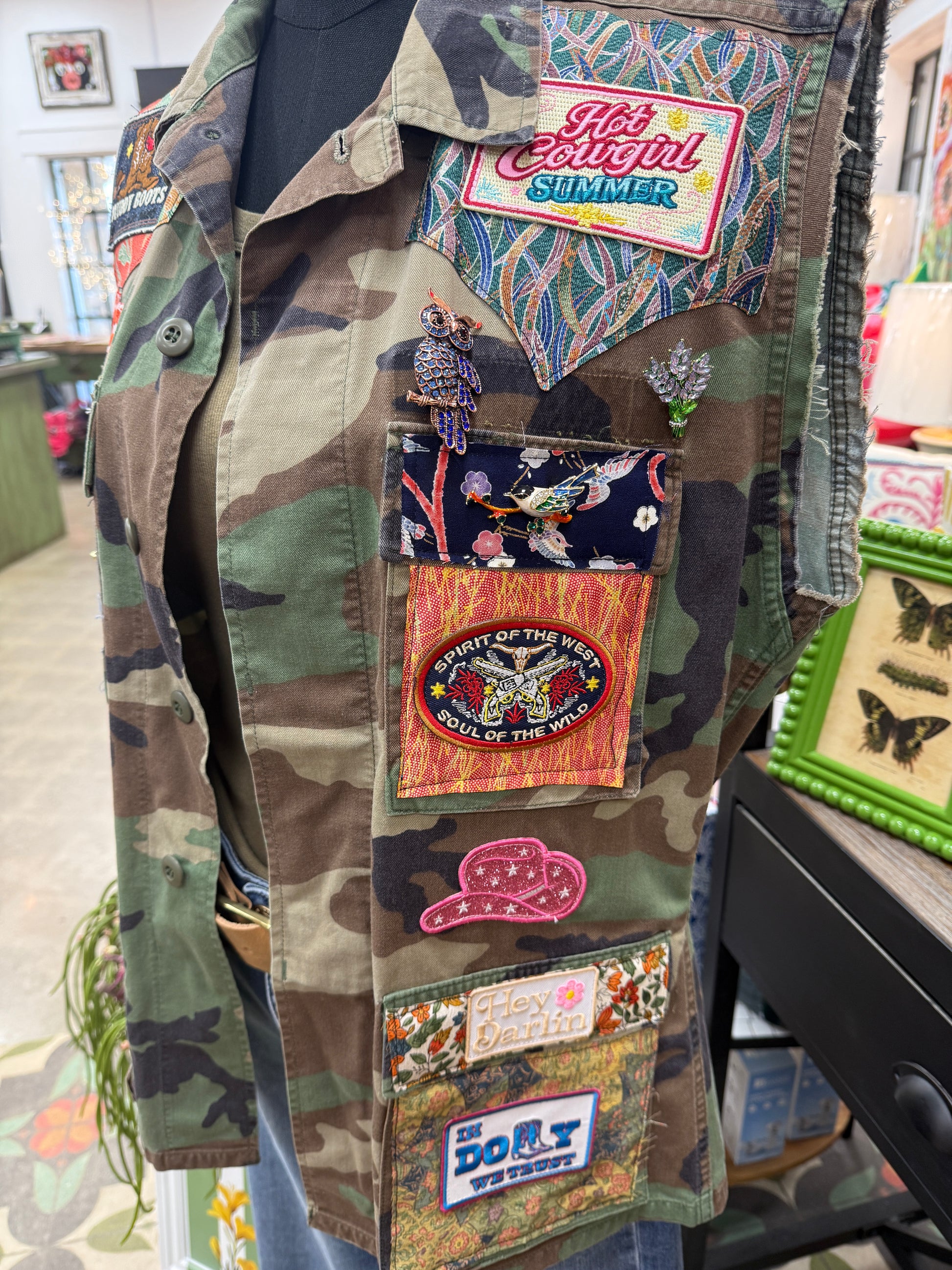Robi Long Camo Vest