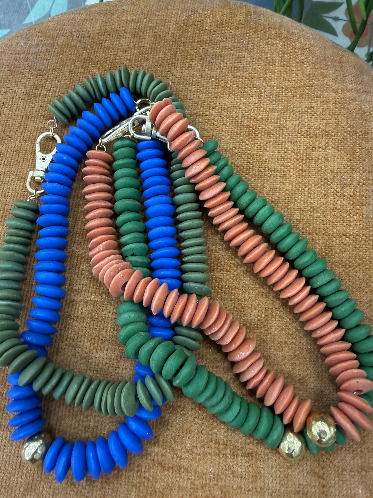 VIRTUE Hammered Ball Heishi Necklace