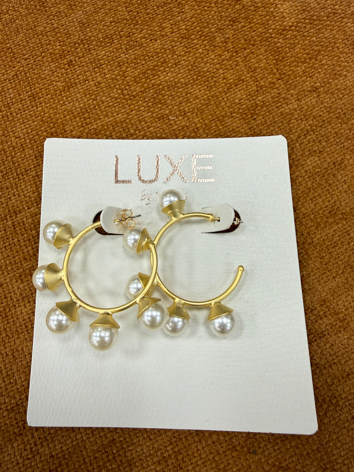 VIRTUE Lori Pearl Studded Hoop Earrings
