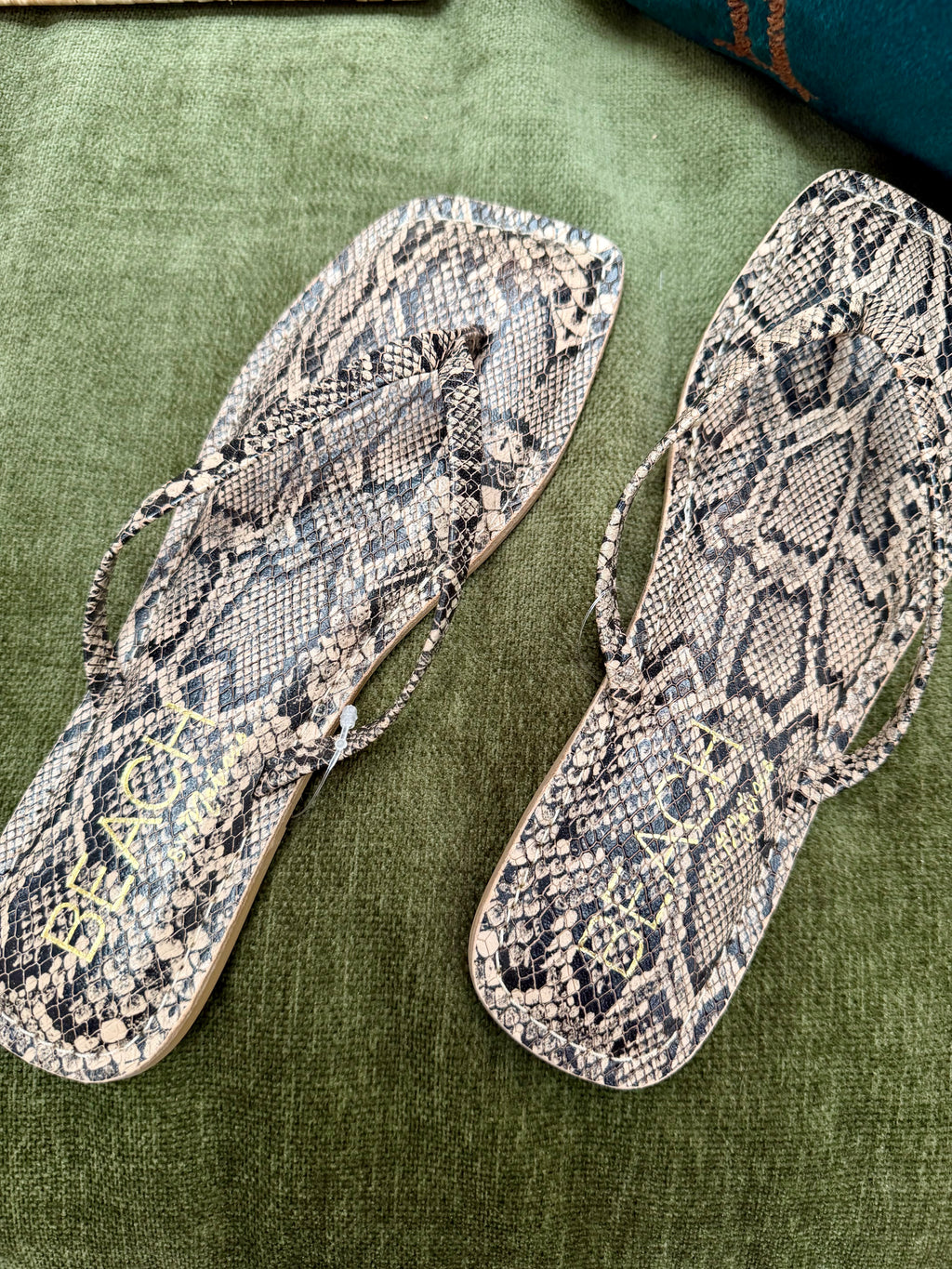 MAT Bungalow Snake Print Flip-Flop