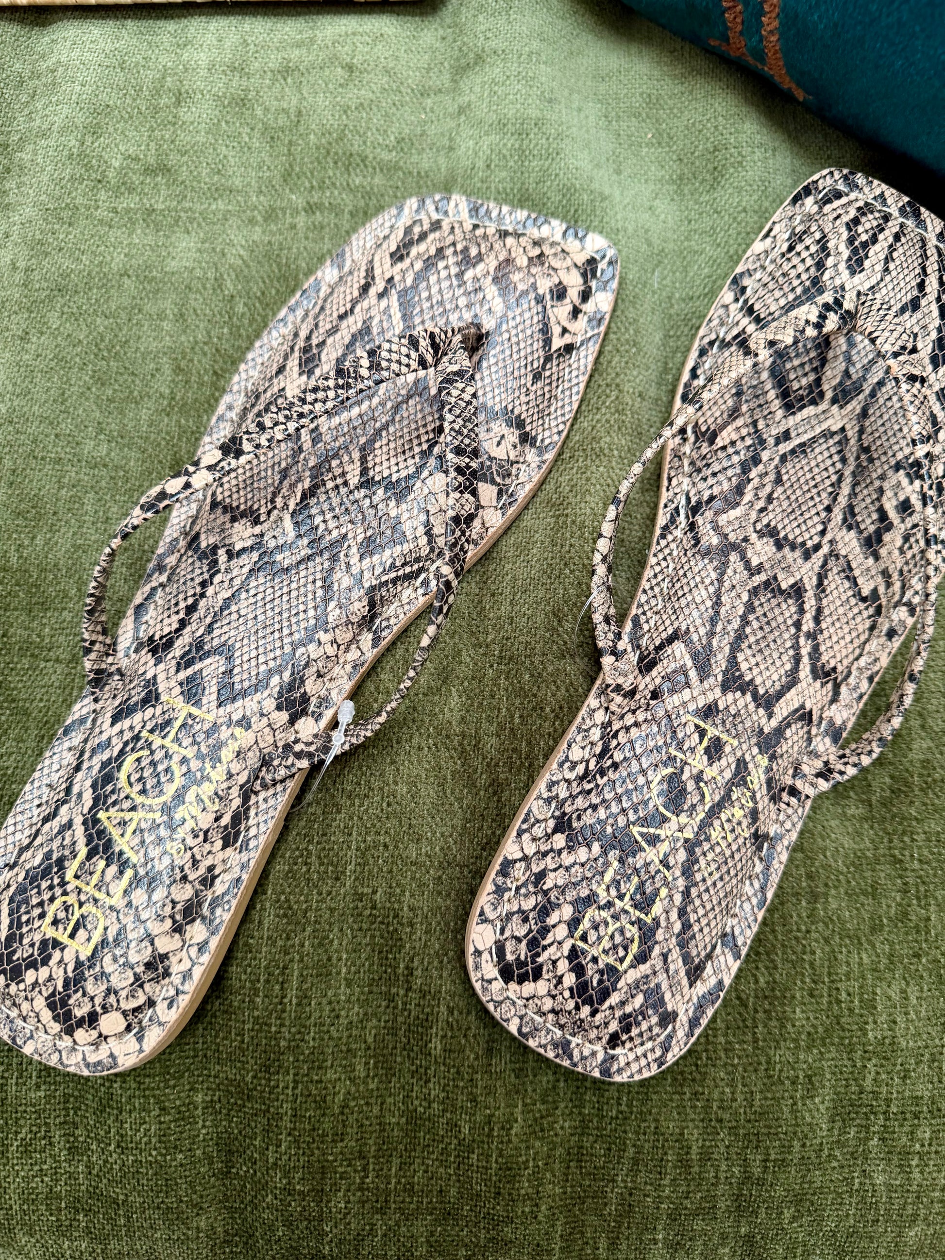 MAT Bungalow Snake Print Flip-Flop