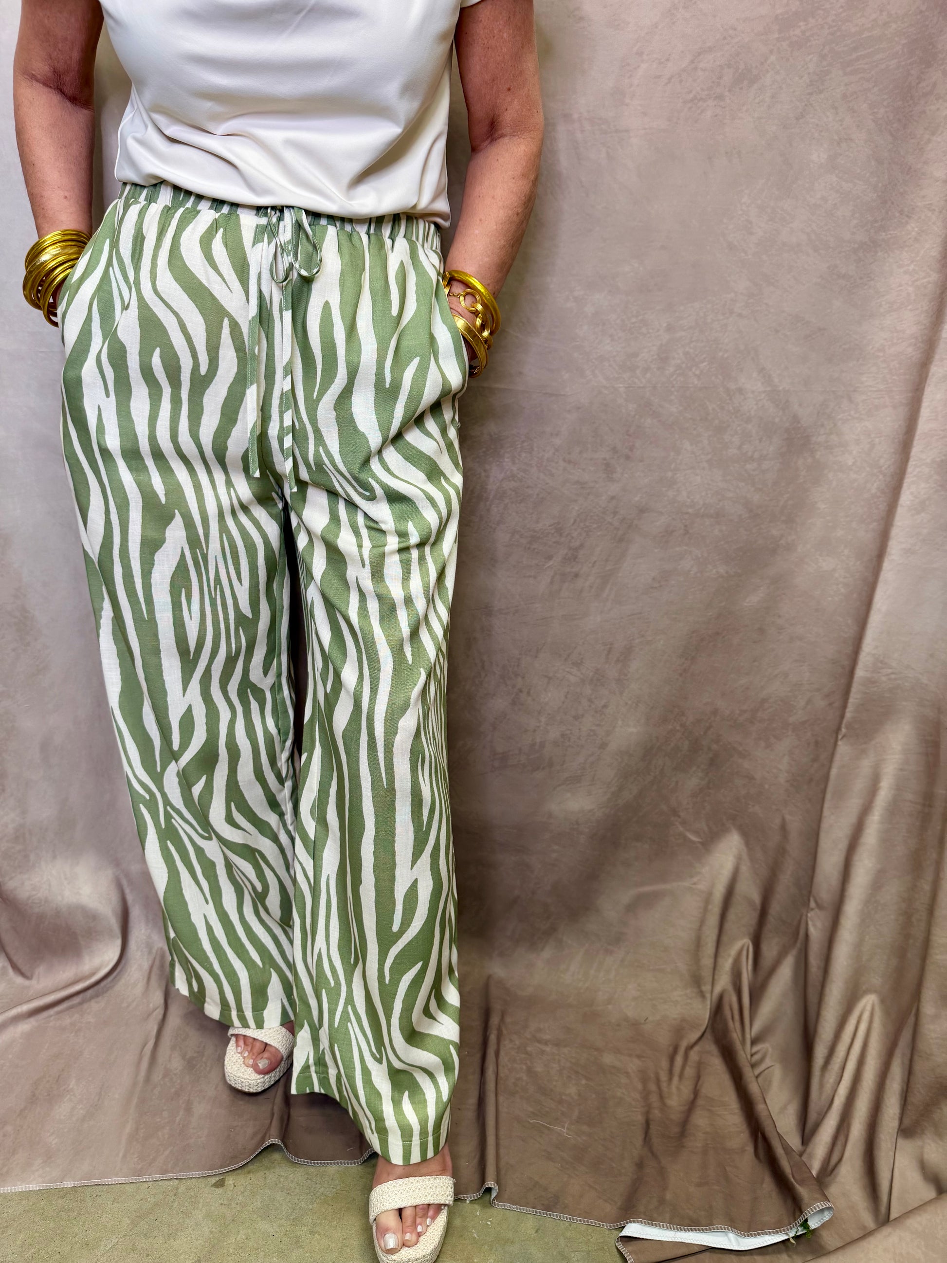 EN Sage Green Zebra Stripe Pant