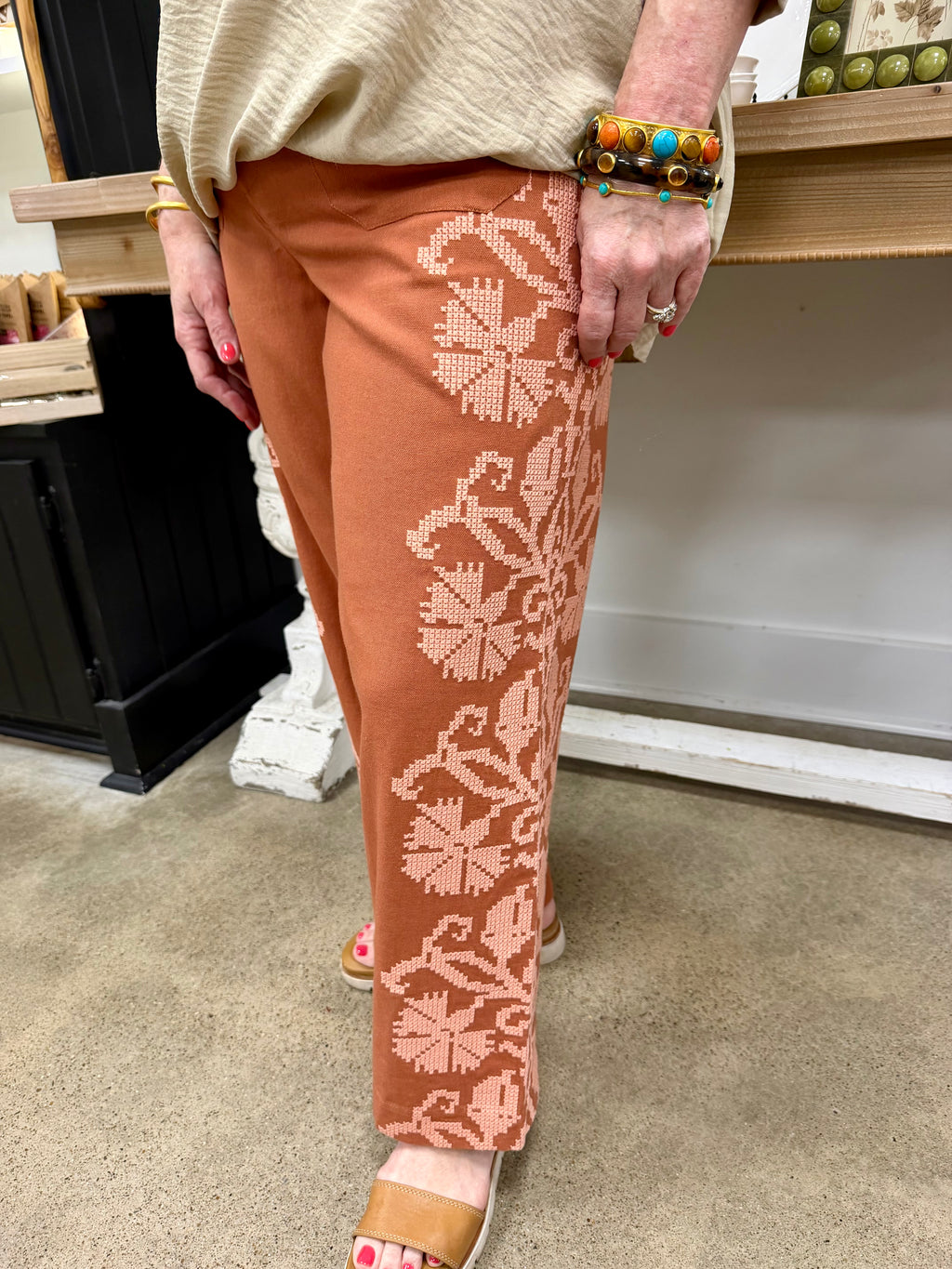 IJ Embroidered Pants