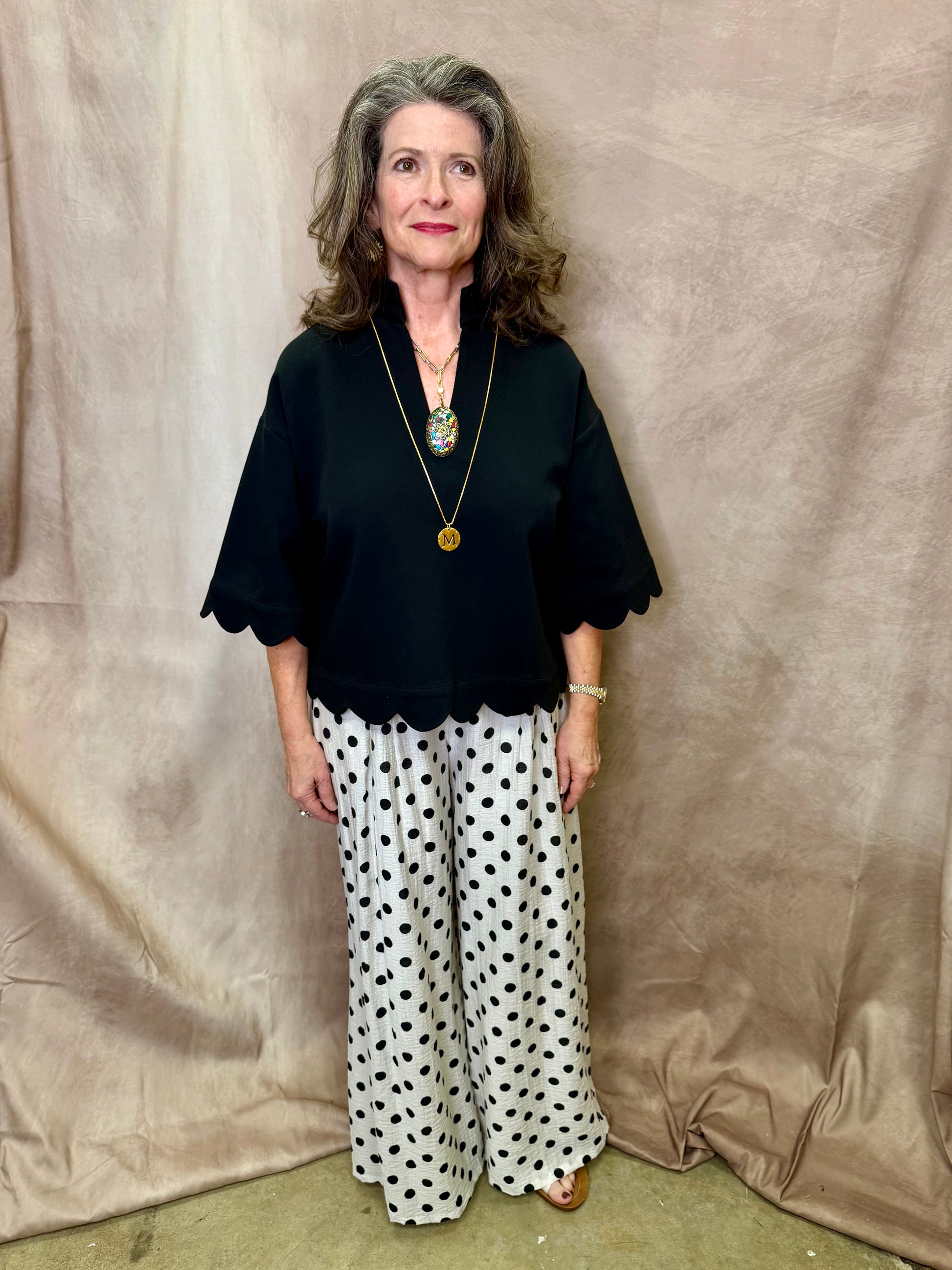 EN Scalloped Special Top