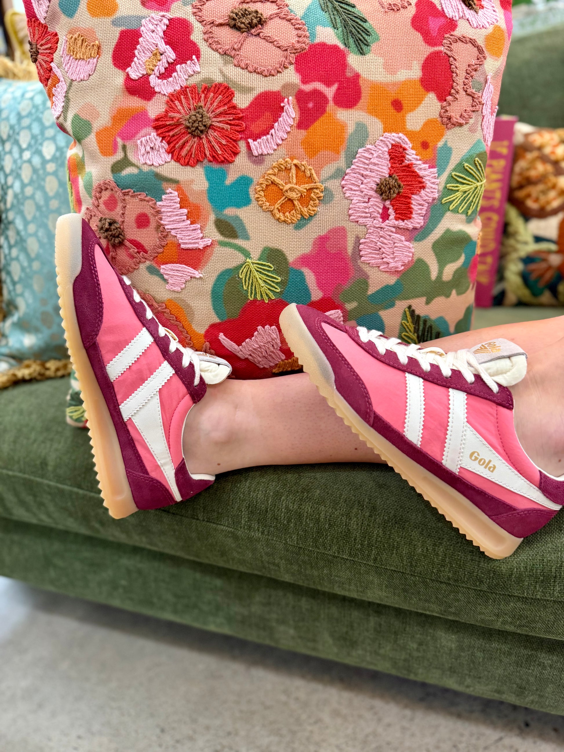 GO Firefly Trainer- Bubblegum/Cerise/Off White