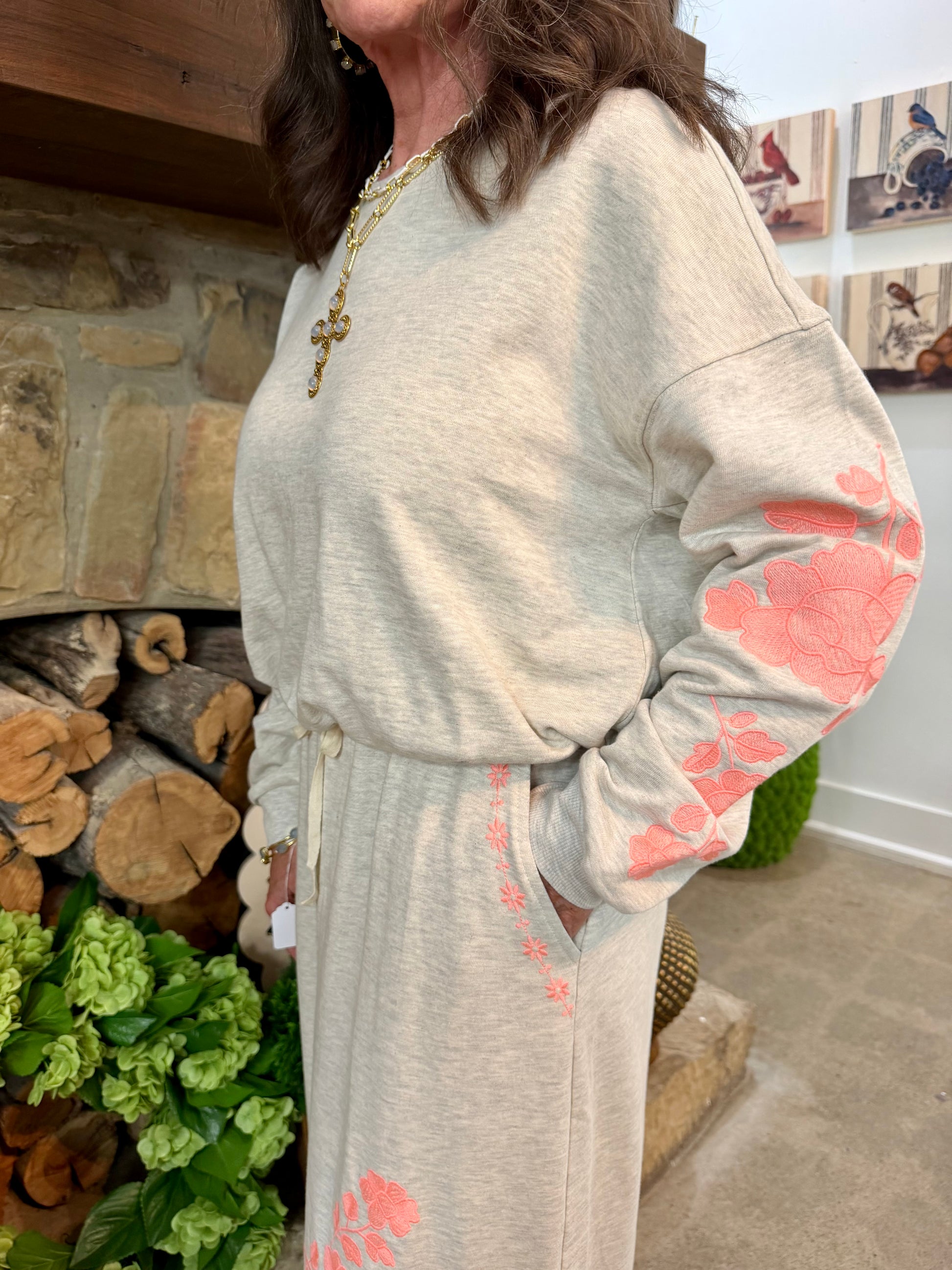 MY Embroidered Pullover