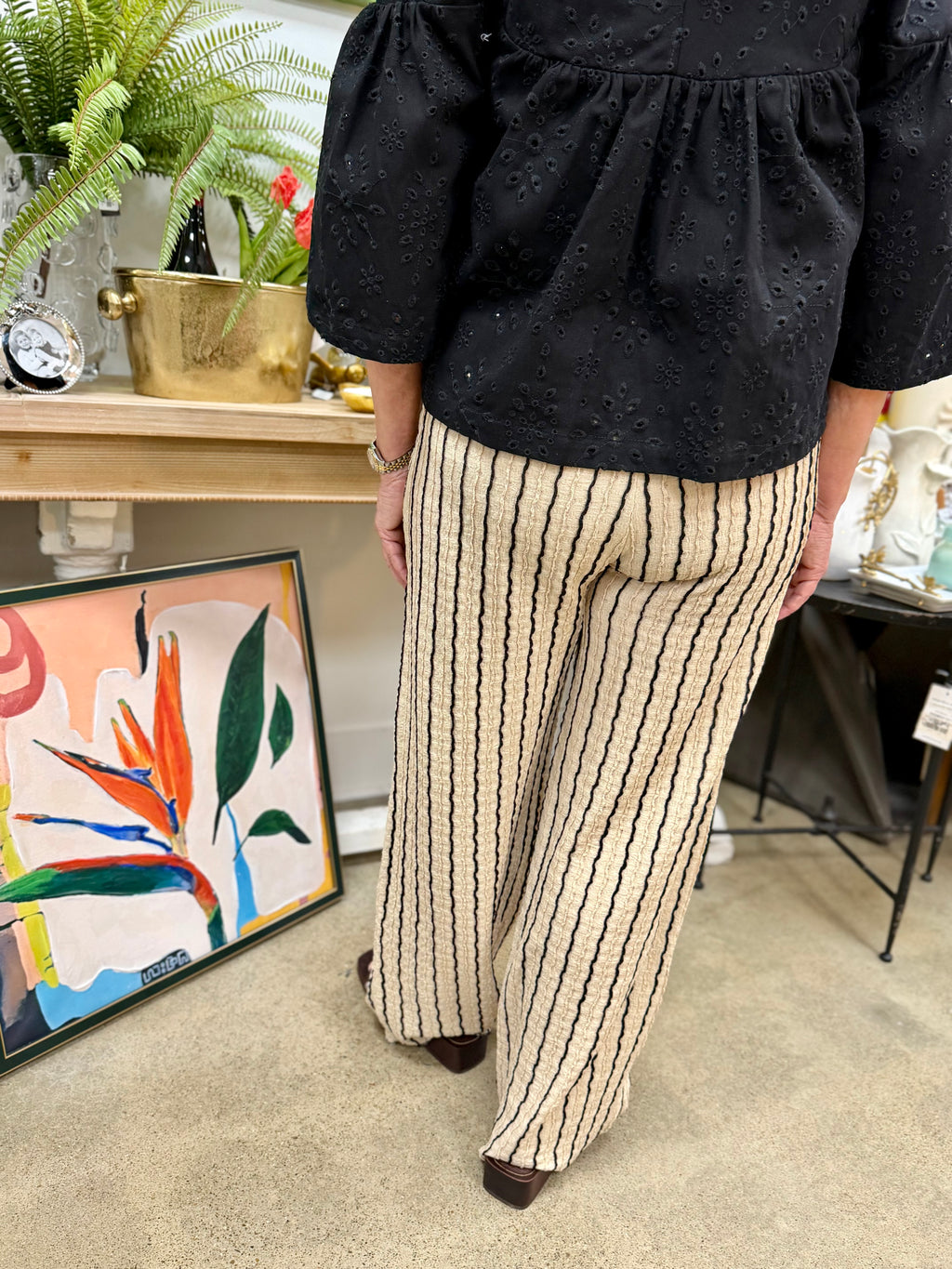 VH Wide Leg Knit Pant W/ Black Side Stripe